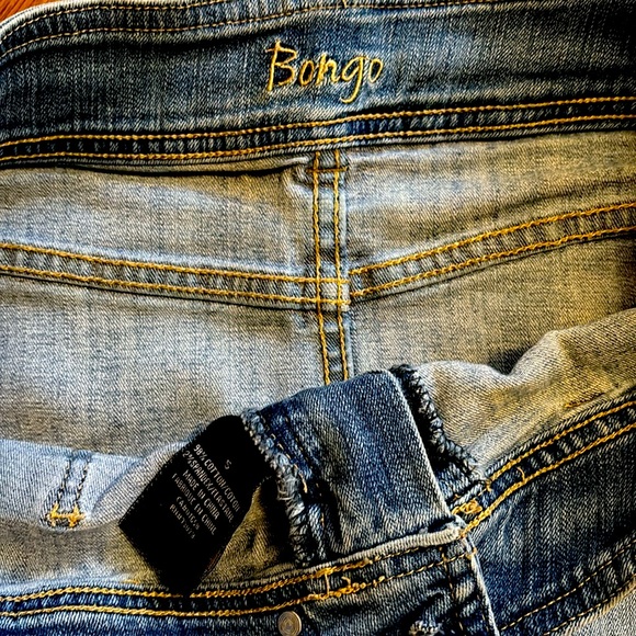Bongo 90s denim skirt. Size 5. Stretch. - Picture 2 of 3